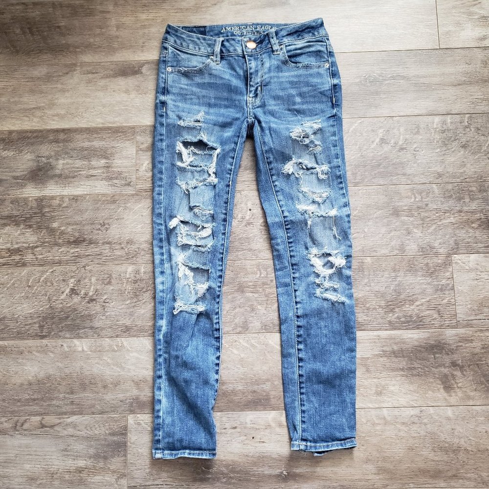 American Eagle Destroyed Jegging Jeans 0